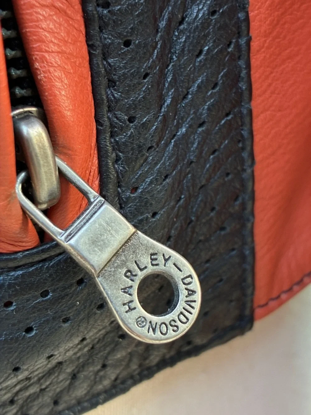 Genuine Harley-Davidson Black Rust Leather motorcycle riding Jacket exc cond L - Picture 10 of 16